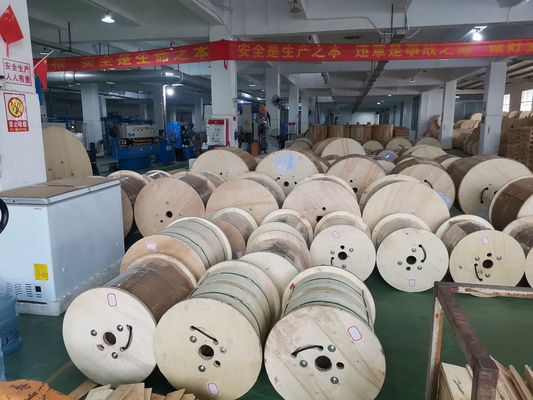 Alle dielektrischen Luft-ADSS verkabeln die Optik24 48 72 96 144 Kern-Faser Adss