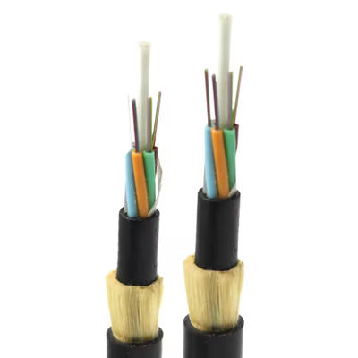 Luft ADSS G652D G657A1 G657A2 144 Kern Einzelmodus Außenfaseroptikkabel mit Aramidgarn 100m 200m Span