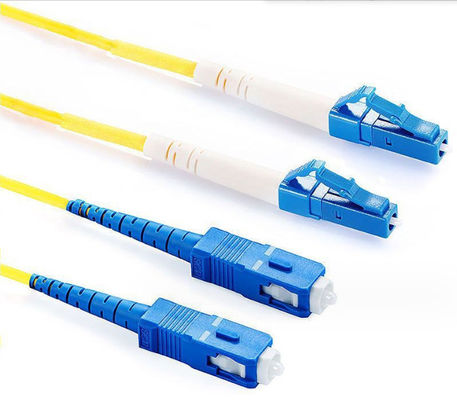 Hochwertiges, maßgeschneidertes Jumper SM MM Simplex Duplex 2,0 mm 3,0 mm FC/SC/LC/APC/UPC Fiber Optic Patch Cord