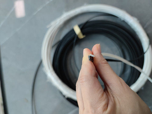 Beschichtung G652D 2 der Farbe250um entkernt Ftth-Faser-Optiktransceiverkabel FRP verstärkte für im Freien