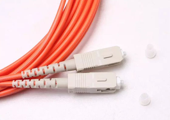Kundenbezogenheit FTTH betreiben 3.0mm Faser-Optikverbindungskabels OM3 in mehreren Betriebsarten